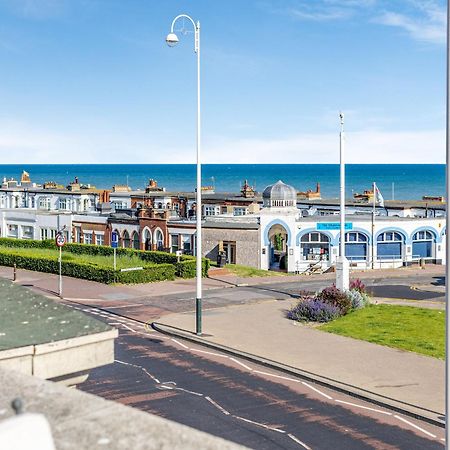 Bexhill-on-Sea Crossways Mansionsヴィラ エクステリア 写真