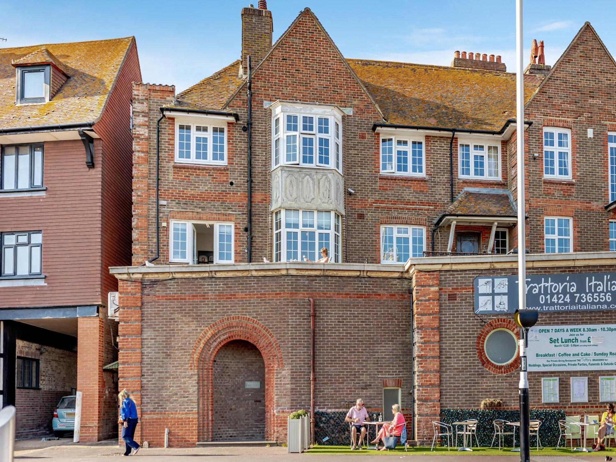 Bexhill-on-Sea Crossways Mansionsヴィラ エクステリア 写真